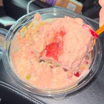 Jamba - a person scooping into a bowl of food - Juice Bars & Smoothies Near Me - Santa Rosa, California