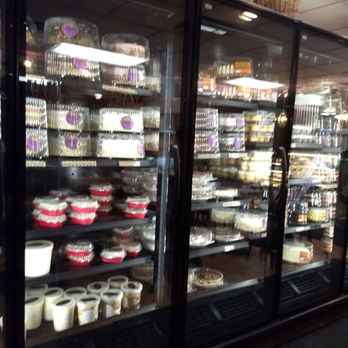 Uncle Mikes Bake Shoppe - Cakes - Bakeries Near Me - De Pere, Wisconsin Uncle Mikes Bake Shoppe - Cakes - Bakeries Near Me - De Pere, Wisconsin