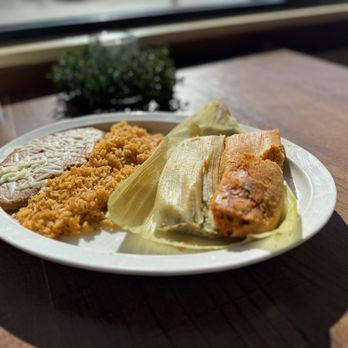 Salsa Verde - Enchiladas plate - Mexican Near Me - Tucson, Arizona