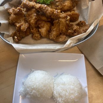 Hearty K-Bop - Soy Garlic Chicken - Korean Near Me - Clackamas, Oregon Hearty K-Bop - Soy Garlic Chicken - Korean Near Me - Clackamas, Oregon