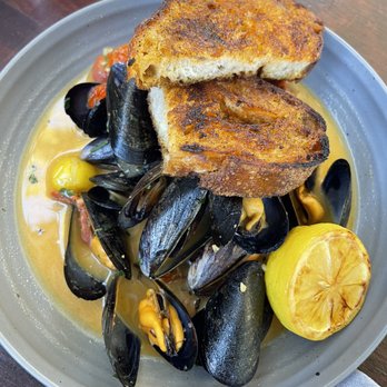 Benchmark - Mussels - New American Near Me - Santa Ana, California
