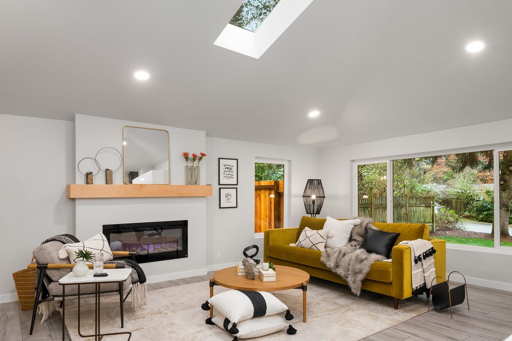 Slide of Blue Water Design Build