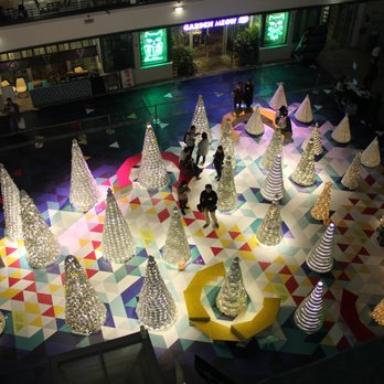 元創方 - Christmas trees crafted out of paper, very neat! - Shopping Centers Near Me - Hong Kong, HK 元創方 - Christmas trees crafted out of paper, very neat! - Shopping Centers Near Me - Hong Kong, HK