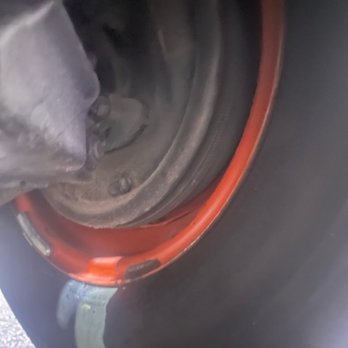 Alcalde Customs - Half painted rim. - Motorcycle Repair Near Me - Wood Dale, Illinois