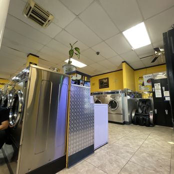 Orange Coin Laundry - Clean areas, and quality equipment. - Laundromat Near Me - Buena Park, California Orange Coin Laundry - Clean areas, and quality equipment. - Laundromat Near Me - Buena Park, California