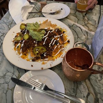 Keg & Lantern - Nachos with chili and a Mr. Mule - Pubs Near Me - Brooklyn, New York