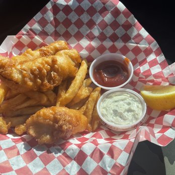Sea Baron Fish & Chips - Food Trucks Near Me - Garibaldi, Oregon