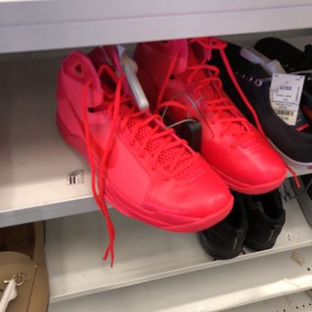 Ross Dress for Less - Nike 64.99 - Department Stores Near Me - Tracy, California Ross Dress for Less - Nike 64.99 - Department Stores Near Me - Tracy, California