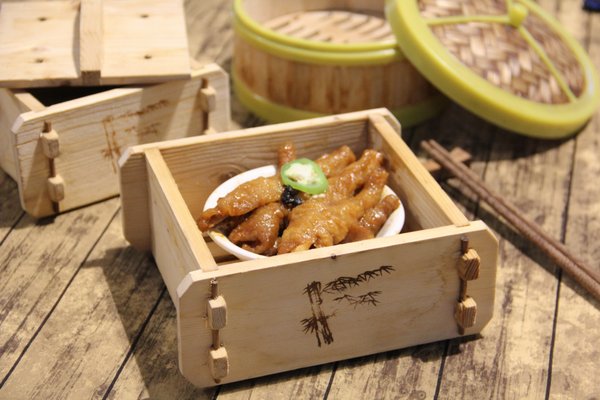 Ying Dim Sum 88 蓝天点心 by null