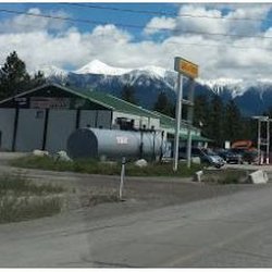 Wasa Lake Gas & Food