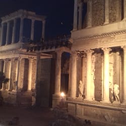 Festival de Teatro Clásico de Mérida - Viendo la obra de Medea, interpretada por la actriz Ana Belen.