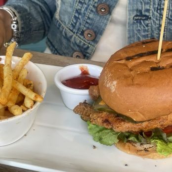 Toasted La Mesa - Crispy Chicken Sandwich - Breakfast & Brunch Near Me - La Mesa, California Toasted La Mesa - Crispy Chicken Sandwich - Breakfast & Brunch Near Me - La Mesa, California