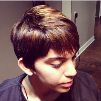 Shaggy Hair Studio - Jasmin's handy colouring and awesome bang crafting. - Hair Salons Near Me - New York, New York