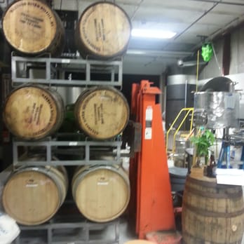 Four Quarters Brewing - Breweries Near Me - Winooski, Vermont Four Quarters Brewing - Breweries Near Me - Winooski, Vermont
