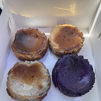 Muse Cheesecakes & Bakery - Cheesecakes ube, biscoff, dulce de leche, oreo flavors - Desserts Near Me - San Diego, California Muse Cheesecakes & Bakery - Cheesecakes ube, biscoff, dulce de leche, oreo flavors - Desserts Near Me - San Diego, California