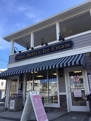 Aunt Betty's Ice Cream Shack by null