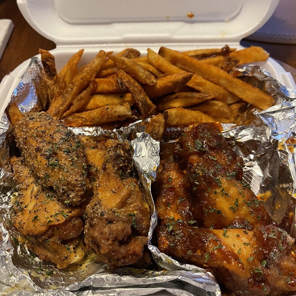 WingMan Redlands - Lemon Pepper and Mango Fuego - Chicken Wings Near Me - Redlands, California