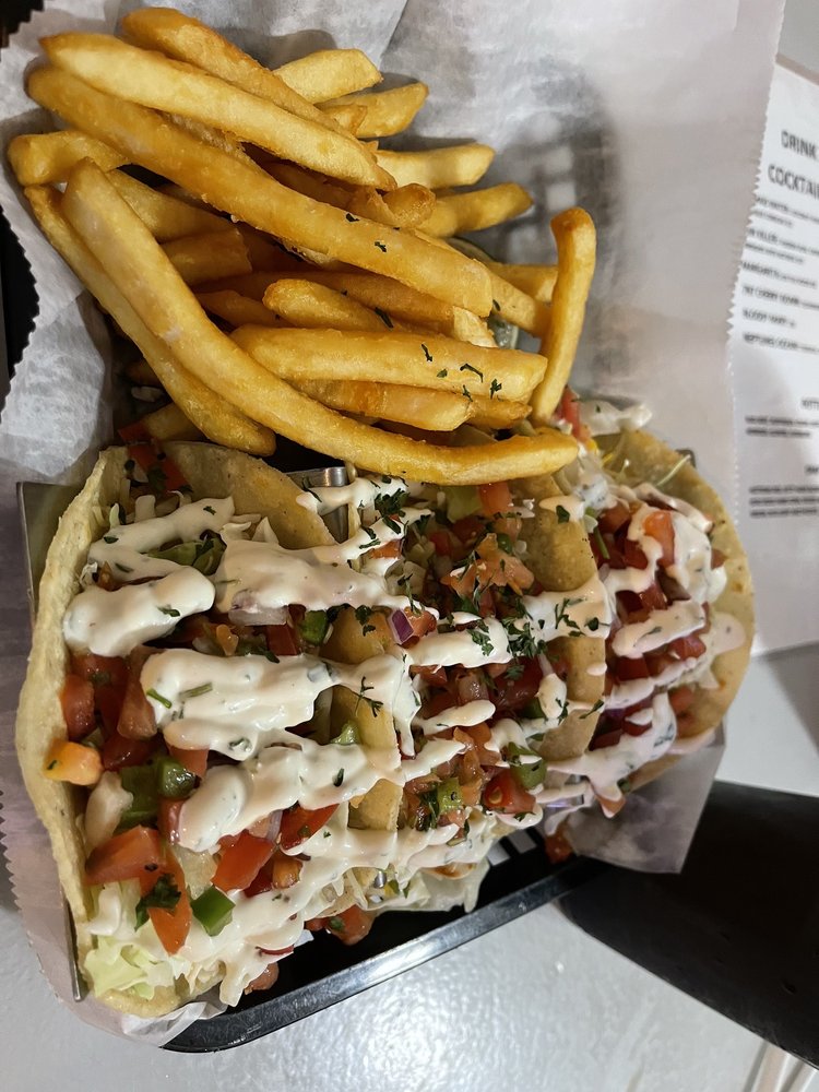 Neptunes Kitchen And Dive Bar