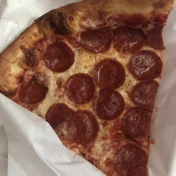 Zeppo's Pizza - A lunch special slice with pepperoni. - Pizza Near Me - Bakersfield, California Zeppo's Pizza - A lunch special slice with pepperoni. - Pizza Near Me - Bakersfield, California