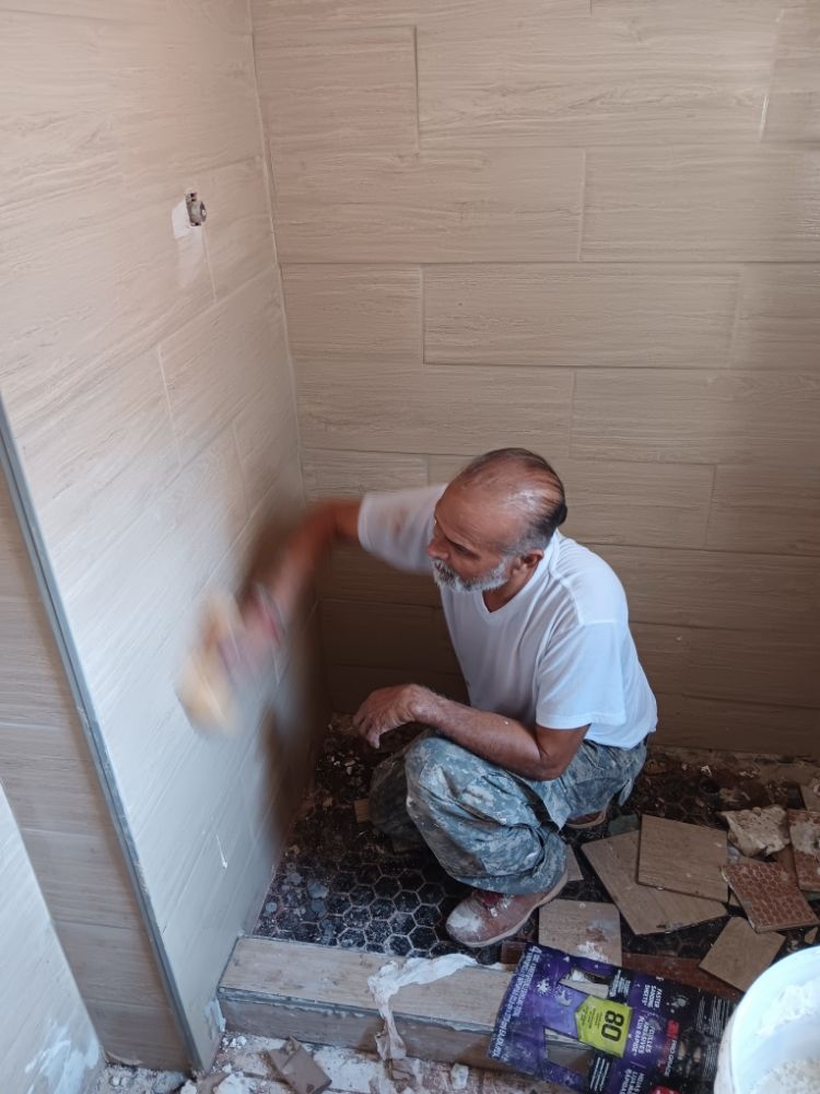 Slide of Pakmarica Painters Florida