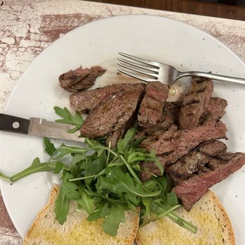 Osteria del Buchetto - Tagliata di Manzo - Italian Near Me - Spello, PG Osteria del Buchetto - Tagliata di Manzo - Italian Near Me - Spello, PG