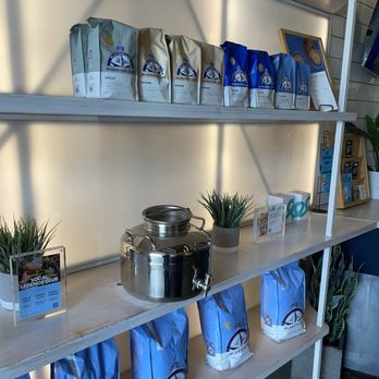 Bluestone Lane Studio City Coffee Shop - Coffee & Tea Near Me - Studio City, California Bluestone Lane Studio City Coffee Shop - Coffee & Tea Near Me - Studio City, California