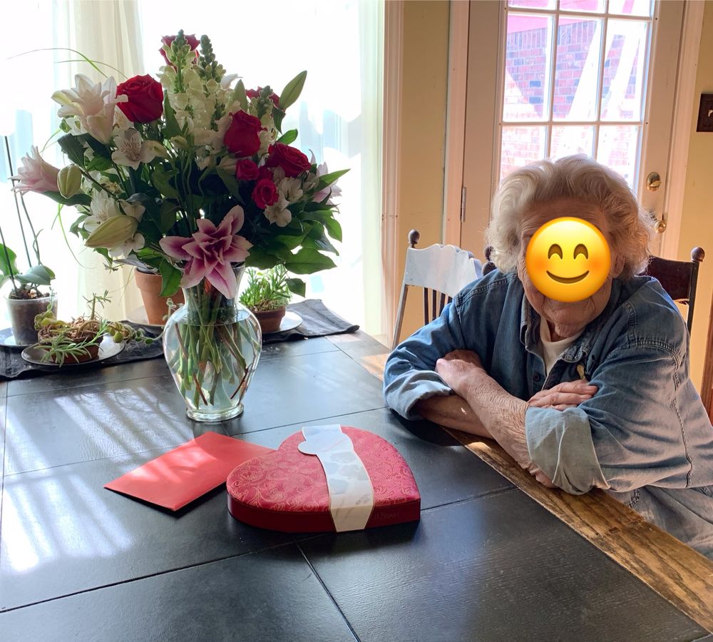 THE YELLOW ROSE FLORIST Updated October 2024 26 Photos Olive