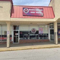 Buds Smoke And Vape