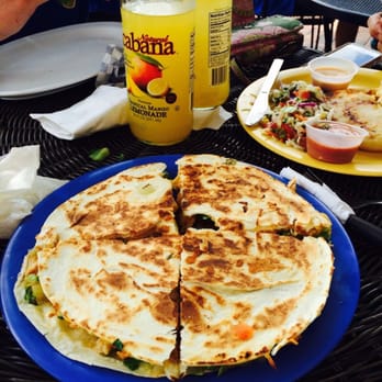 El Callejon - Hawaiian quesadilla with chicken instead of ham - Salvadoran Near Me - Golden, Colorado El Callejon - Hawaiian quesadilla with chicken instead of ham - Salvadoran Near Me - Golden, Colorado