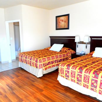 Crossroads Inn & Suites - Room With Double Bed - Hotels Near Me - Victoria, Texas Crossroads Inn & Suites - Room With Double Bed - Hotels Near Me - Victoria, Texas