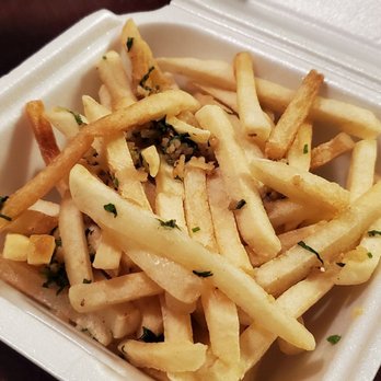 Three Italian Restaurant - Garlic fries - Italian Near Me - Fairfield, California Three Italian Restaurant - Garlic fries - Italian Near Me - Fairfield, California