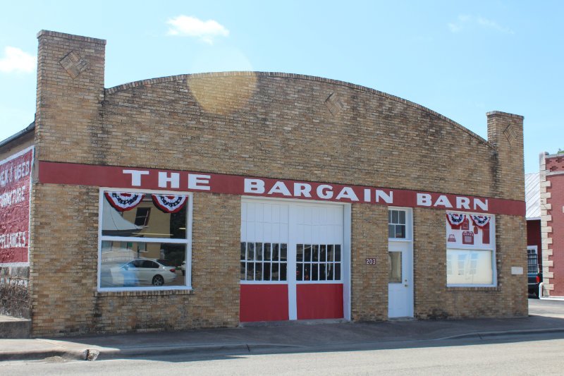 bargain-barn-updated-november-2024-203-n-east-st-belton-texas