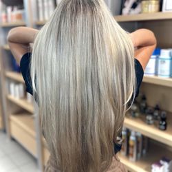 Sullo Salon & Day Spa - Full hi lite by Jonathan