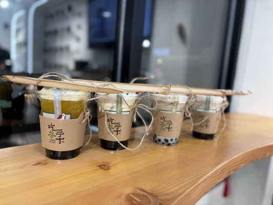 CHICHA San Chen 吃茶三千 by null