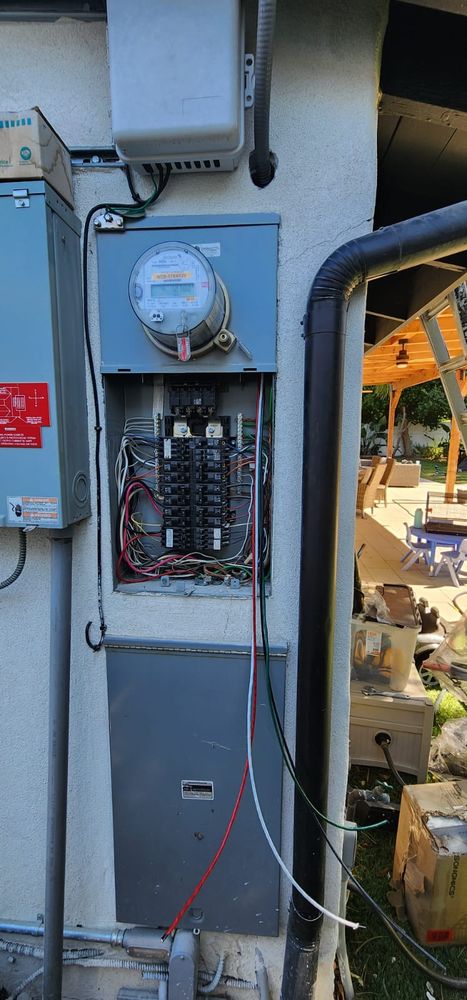 Slide of TomTech Electric