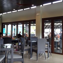 Laguna Cafe