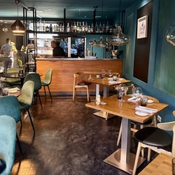 Lola - Dining room