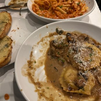 MA'S Italian Kitchen - Italian Near Me - Burbank, California MA'S Italian Kitchen - Italian Near Me - Burbank, California