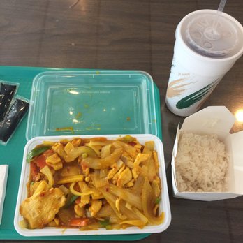 Great Wall - Curry chicken with white rice & sweetened iced tea - Chinese Near Me - Louisville, Kentucky Great Wall - Curry chicken with white rice & sweetened iced tea - Chinese Near Me - Louisville, Kentucky