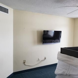 Slide of Top Notch Handyman