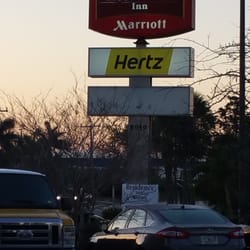 Hertz Rent A Car 15 Foto S 26 Reviews Autoverhuur 8963
