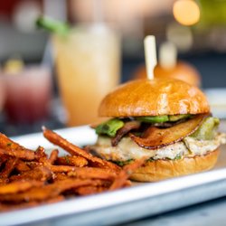 Hopdoddy Burger Bar
