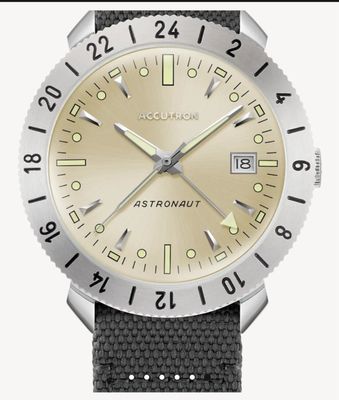 Mimo's Jewelry and Watches by null