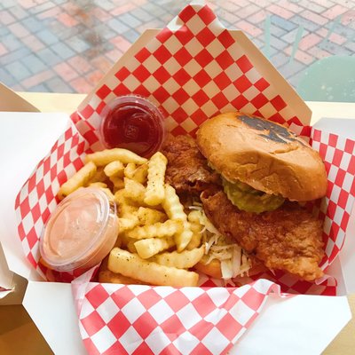 Hotties Chicken 13865 City Center Dr Ste 3080 Chino Hills Ca Restaurants Mapquest