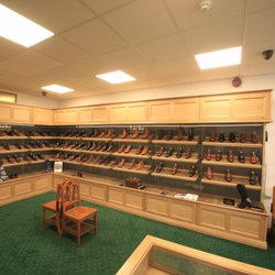 Loake Shoemakers