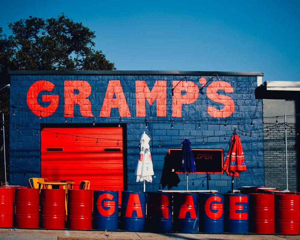 Gramp’s Garage Logo