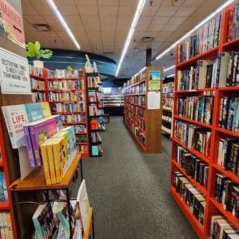 Bookmans Entertainment Exchange - Books, Mags, Music & Video Near Me - Mesa, Arizona