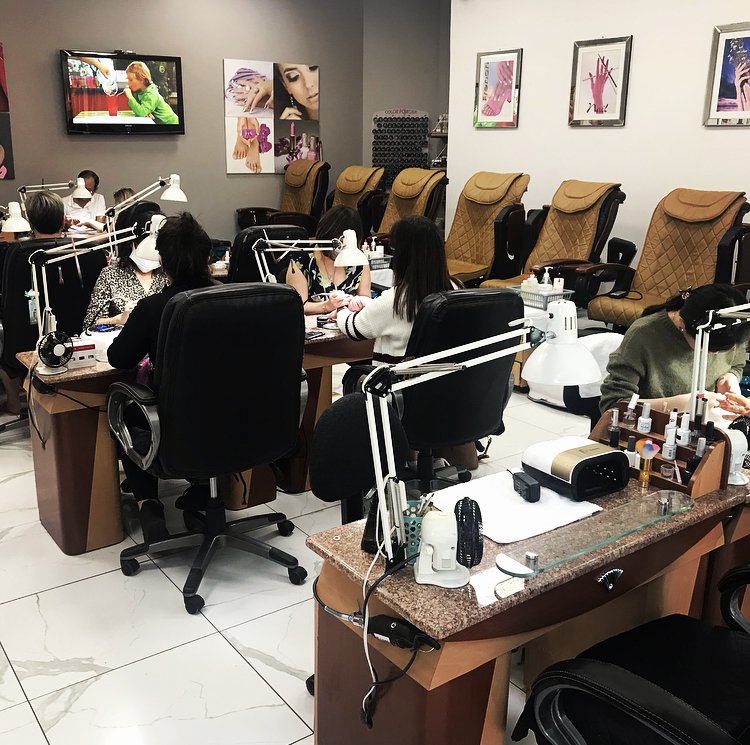 CANADA NAILS SPA 500110 Place d'Orléans Drive, Orléans, Ontario