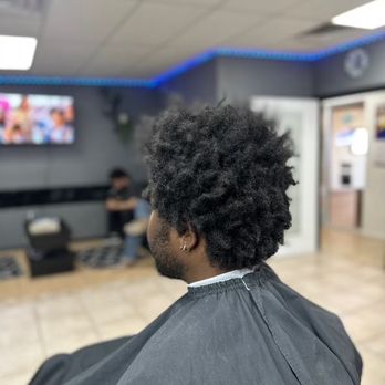 The Razor's Edge - Barbers Near Me - Los Lunas, New Mexico