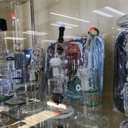 Smokeshop & Vape Unlimited - All Water Pipes 10% and up off!